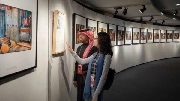神秘与多元化的视觉之旅 | 探讨阿拉伯国家摄影特点及发展趋势 DM_20240411220656_016.jpg